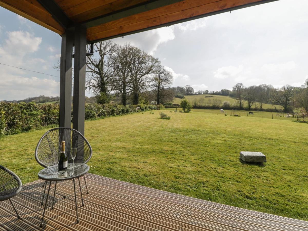 Foxglove Glastonbury Exterior photo